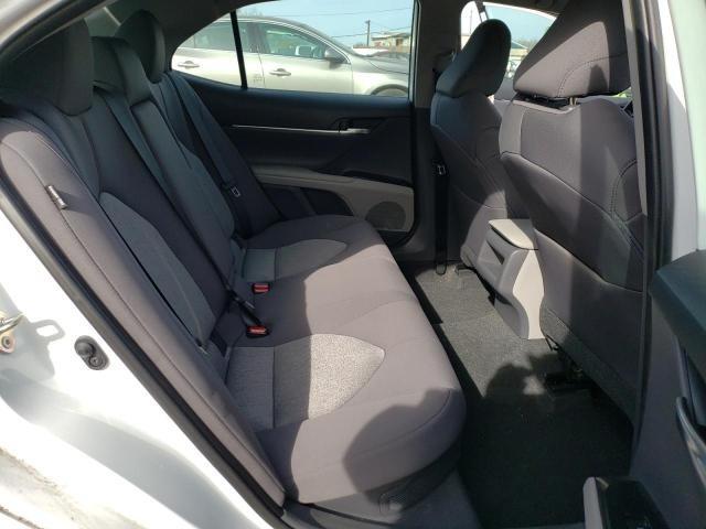 2020 Toyota Camry Hybrid - Image 6
