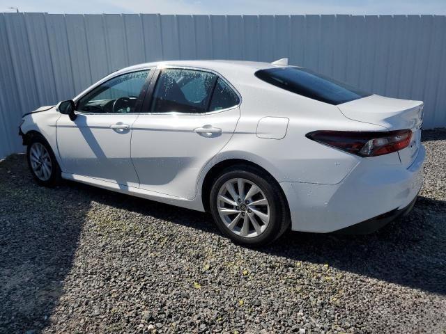 2021 Toyota Camry - Image 3