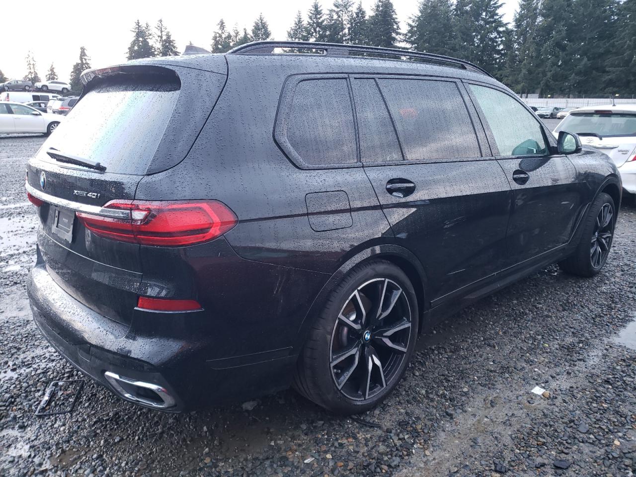 2019 BMW X7 - Image 3