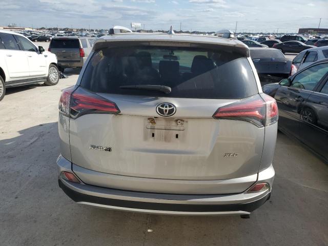 2016 Toyota RAV4 - Image 6