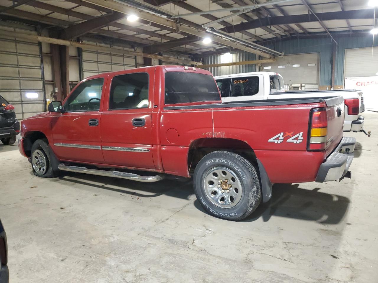 2006 GMC SIERRA RED - Image 2