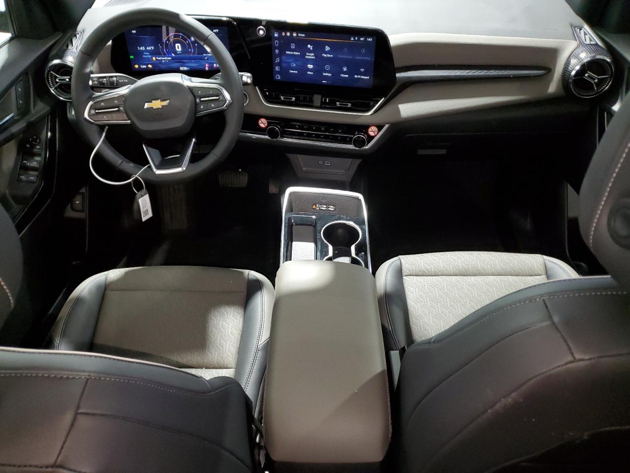 2025 Chevrolet Equinox - Image 8