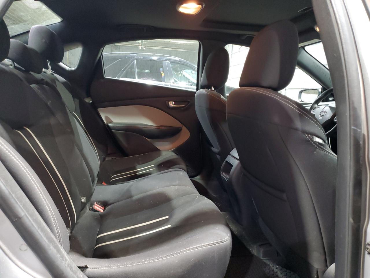 2014 DODGE DART - Image 10