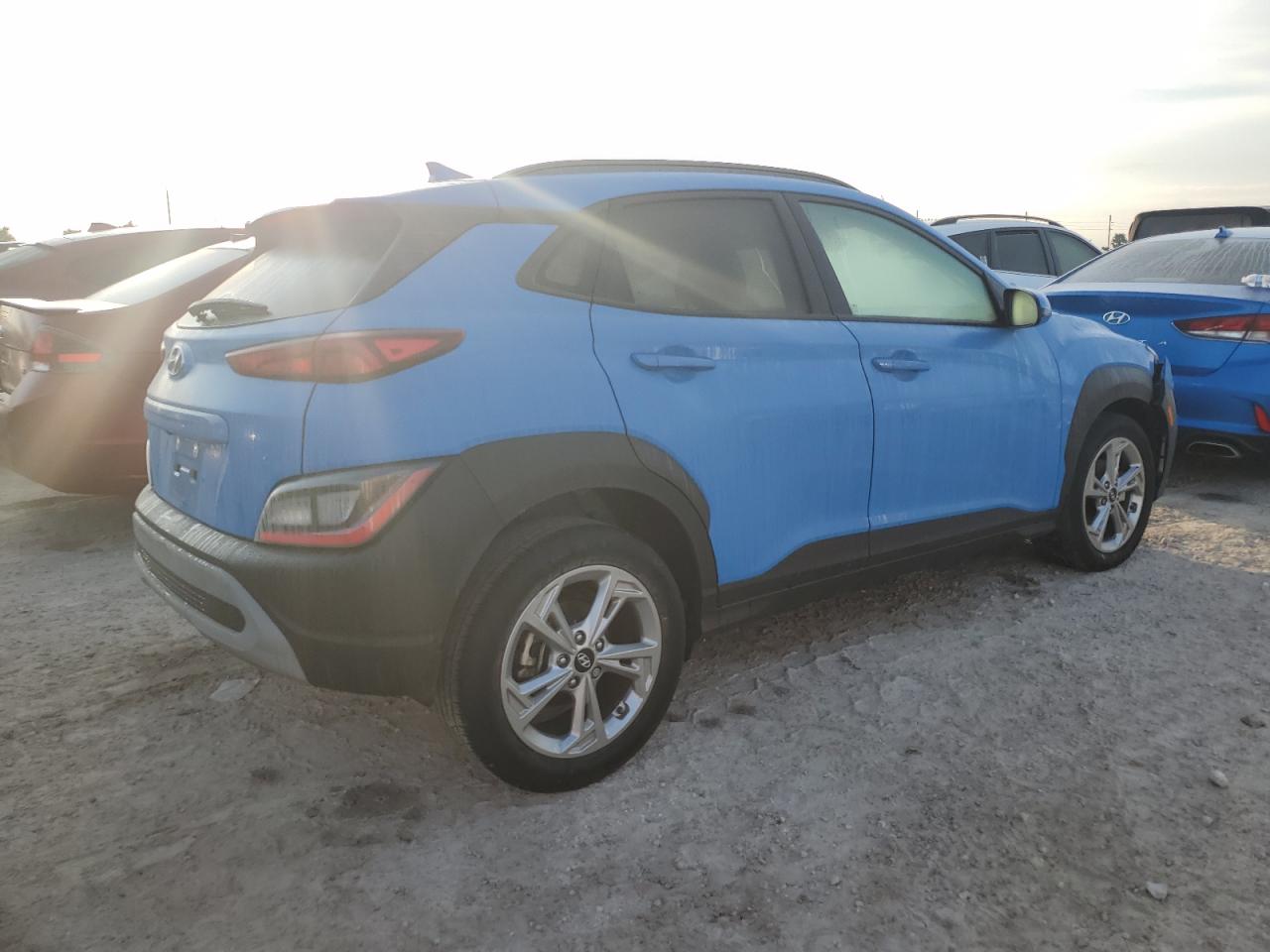 2022 HYUNDAI KONA - Image 3