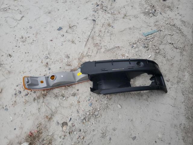 2023 Chevrolet Express - Image 13