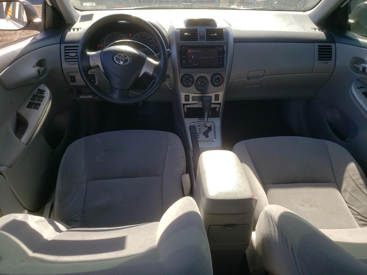 2013 TOYOTA COROLLA - Image 8