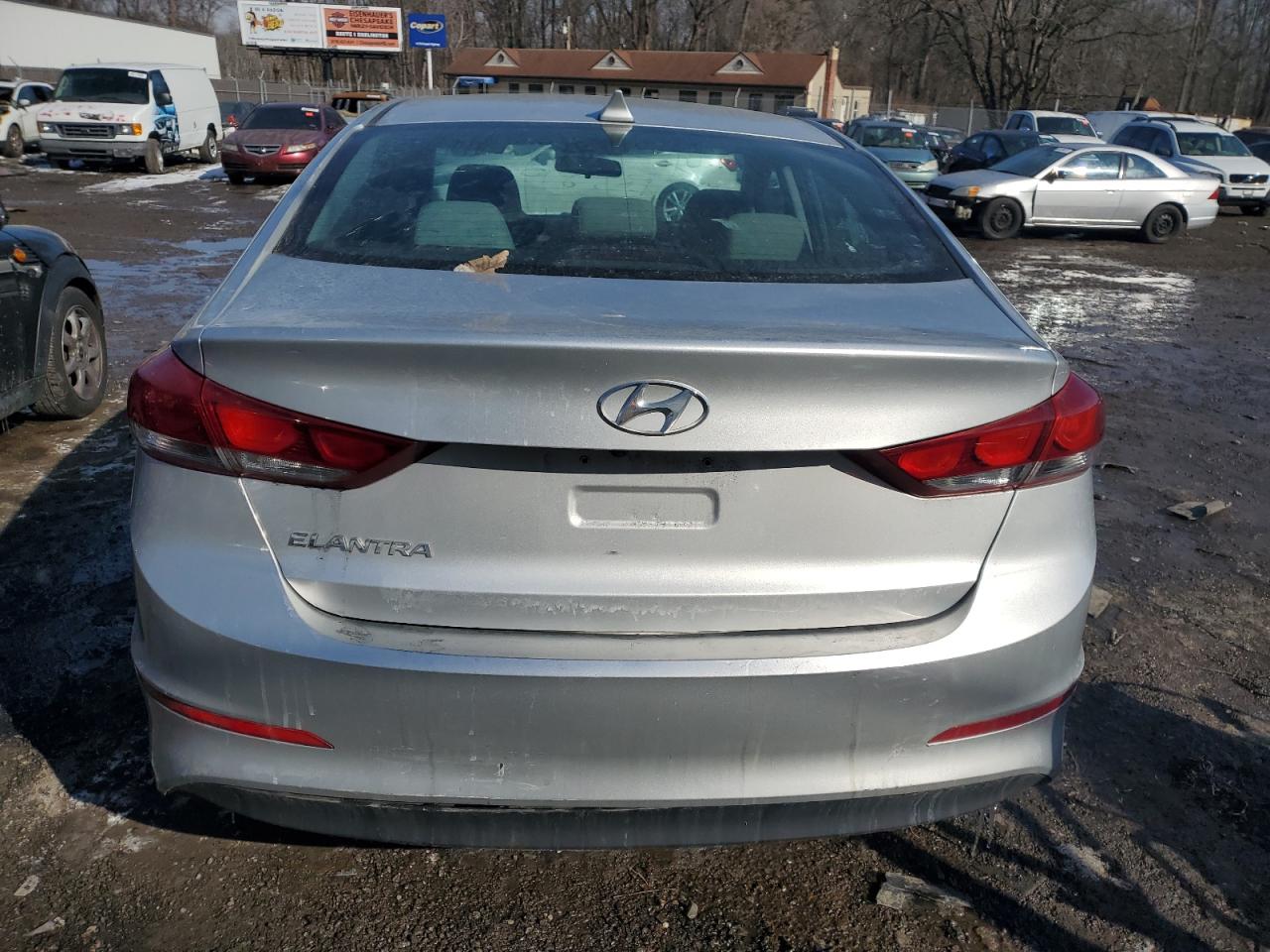 2017 HYUNDAI ELANTRA - Image 6