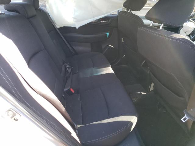 2017 Subaru LEGACY - Image 10