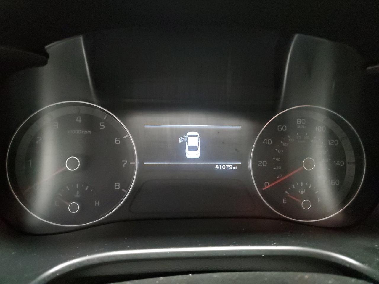 2023 Kia Forte - Image 9