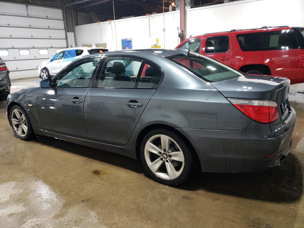 2008 BMW 5 SERIES - Image 2