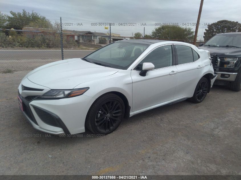 2021 Toyota Camry - Image 4