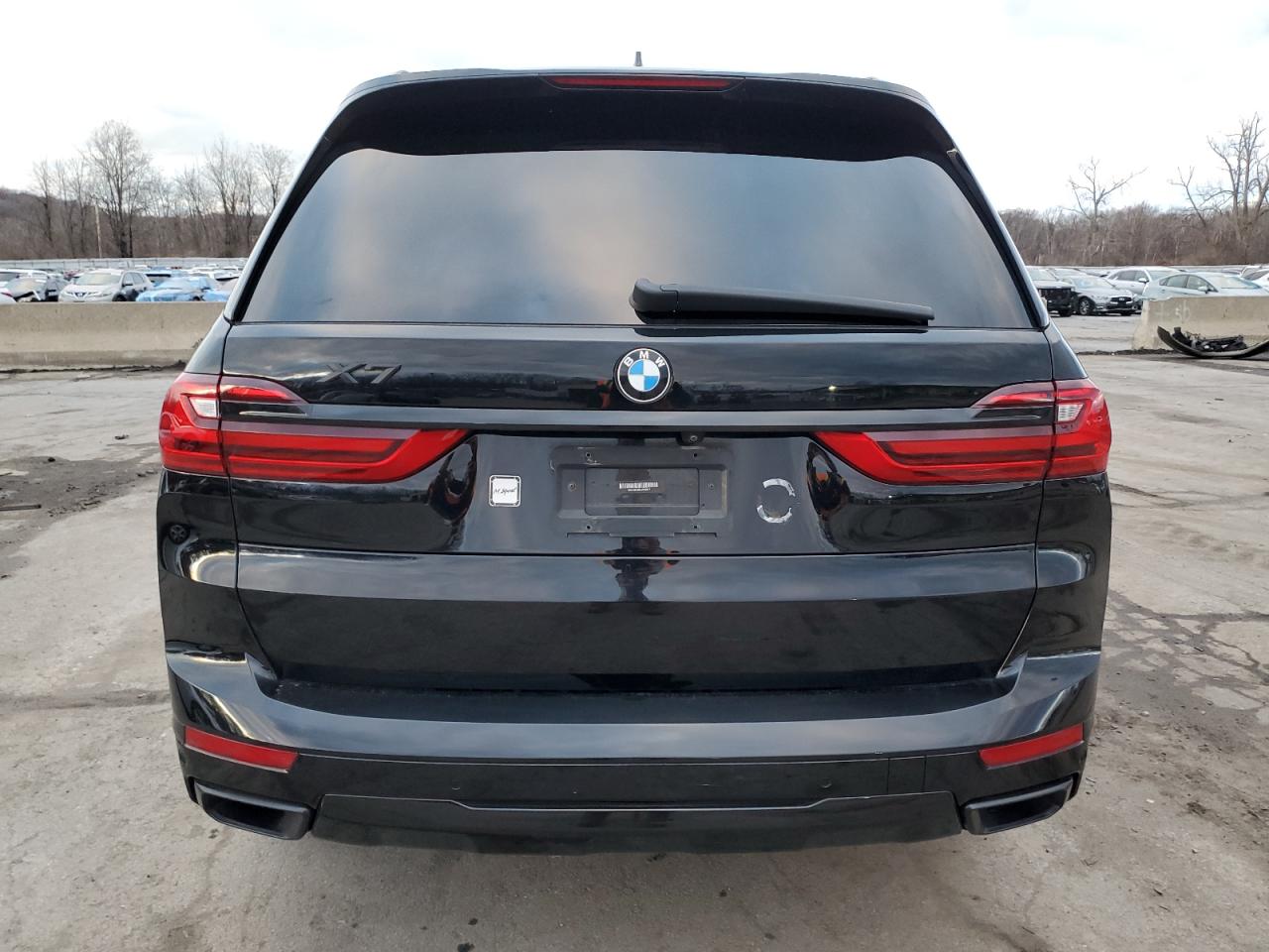 2020 BMW X7 - Image 6