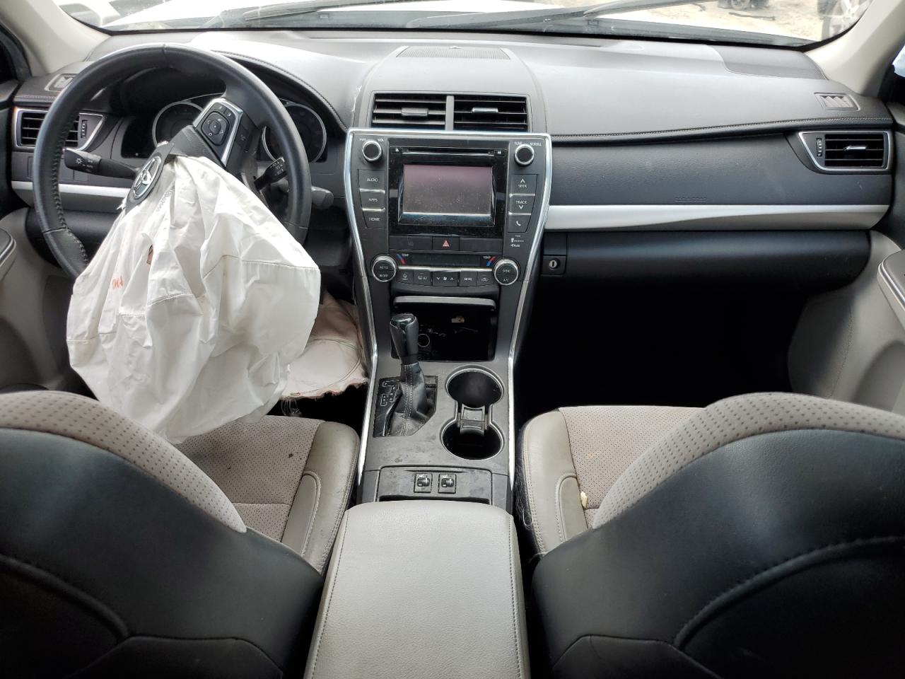 2015 Toyota CAMRY - Image 7