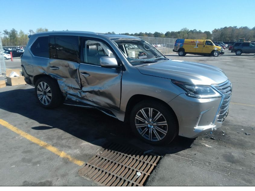 2016 Lexus LX570 - Image 2