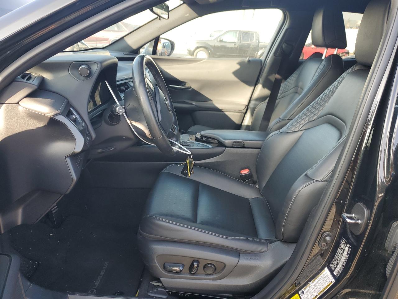 2020 Lexus UX 200 - Image 7
