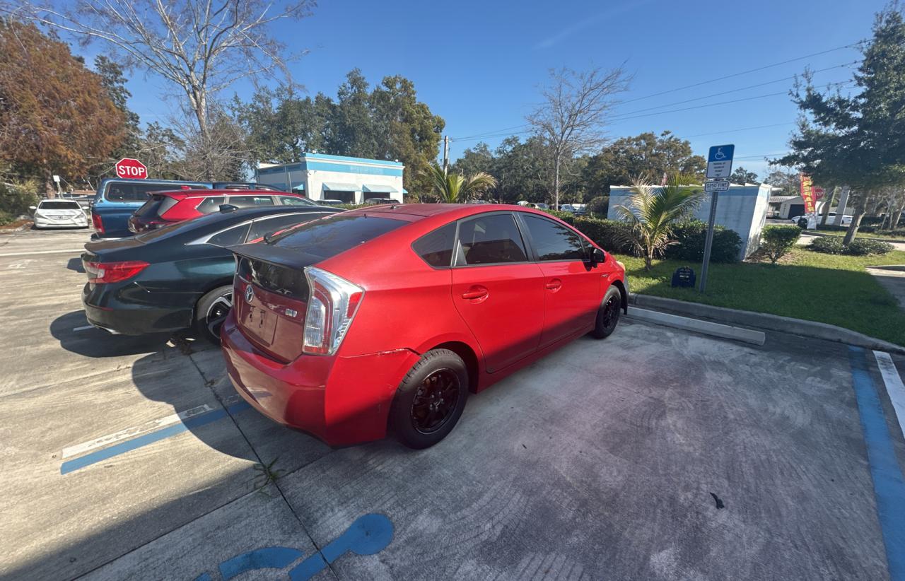 2015 TOYOTA PRIUS - Image 4