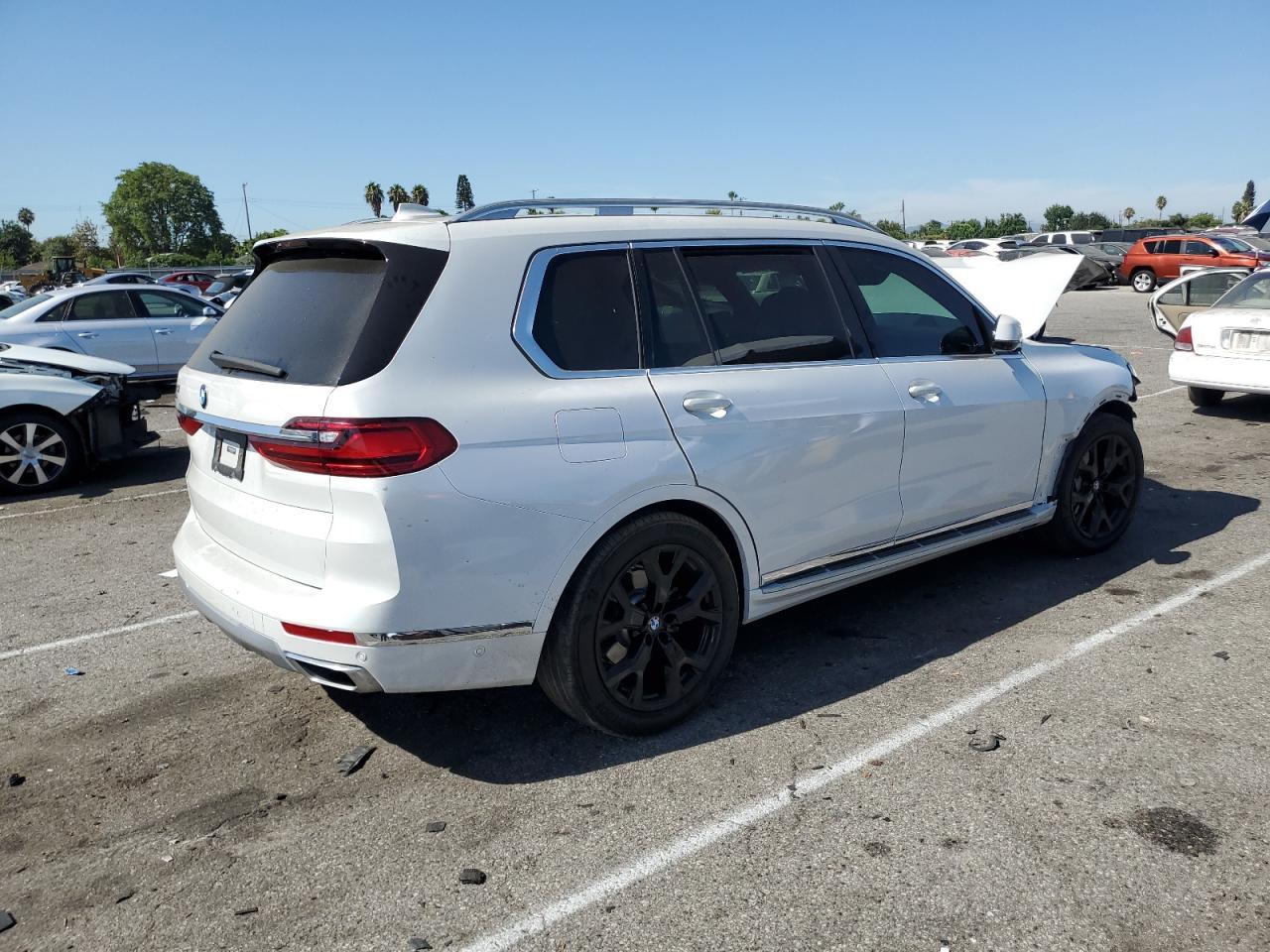 2019 BMW X7 - Image 4