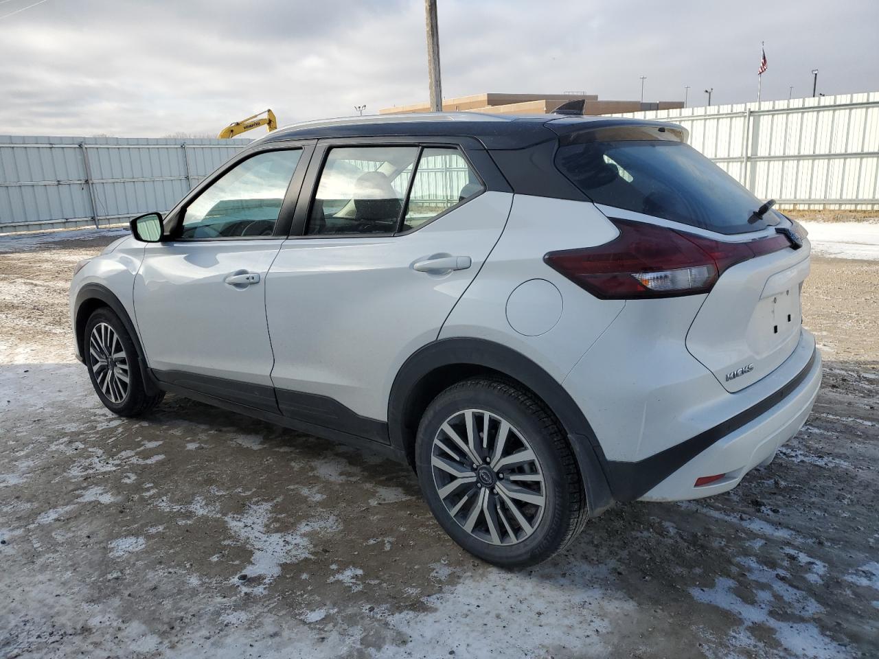 2023 Nissan Kicks - Image 2