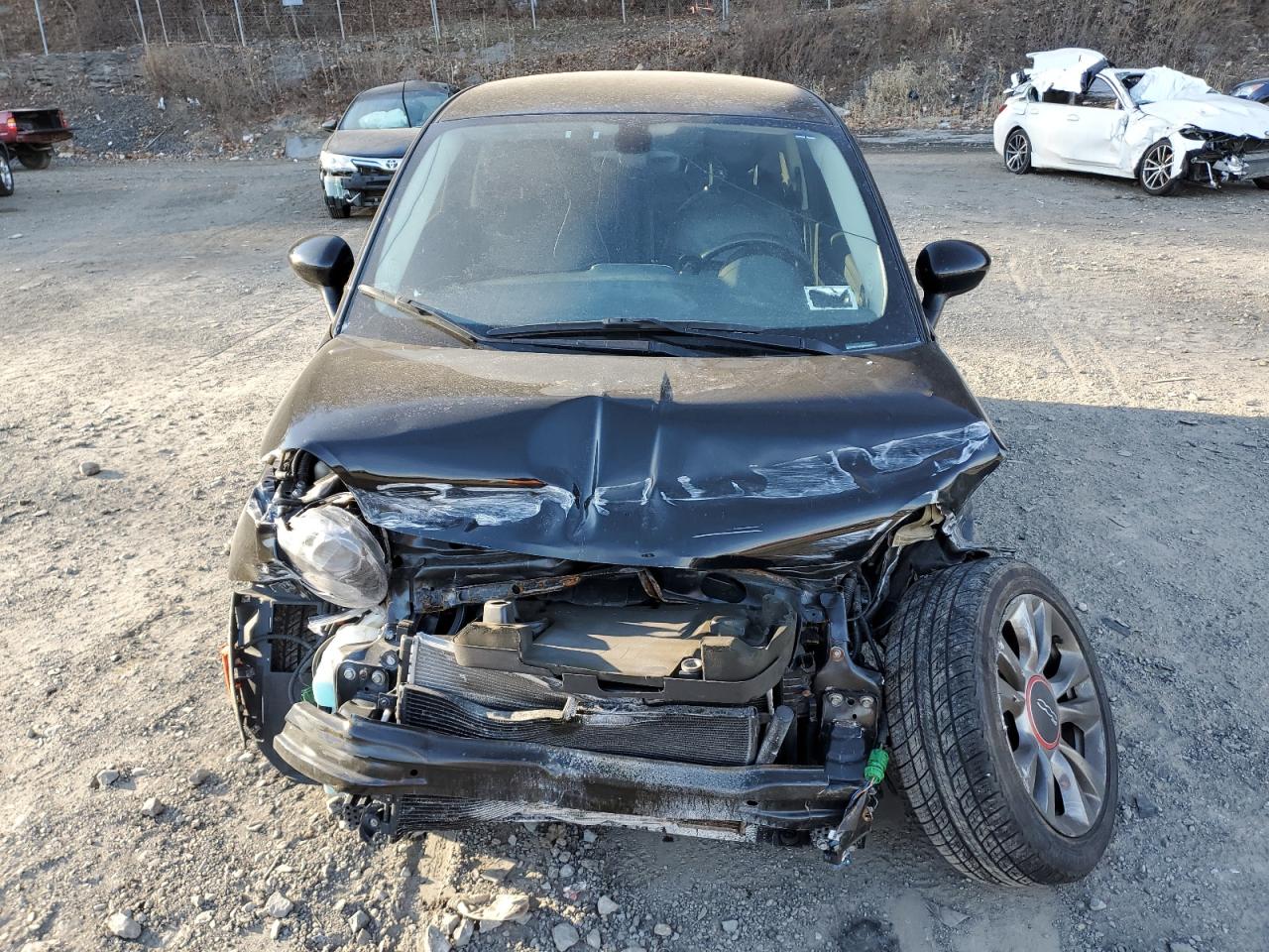 2017 FIAT 500 - Image 5