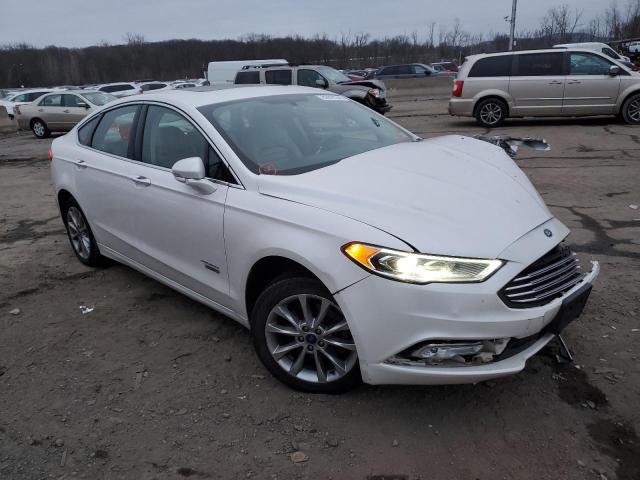 2017 Ford FUSION - Image 4