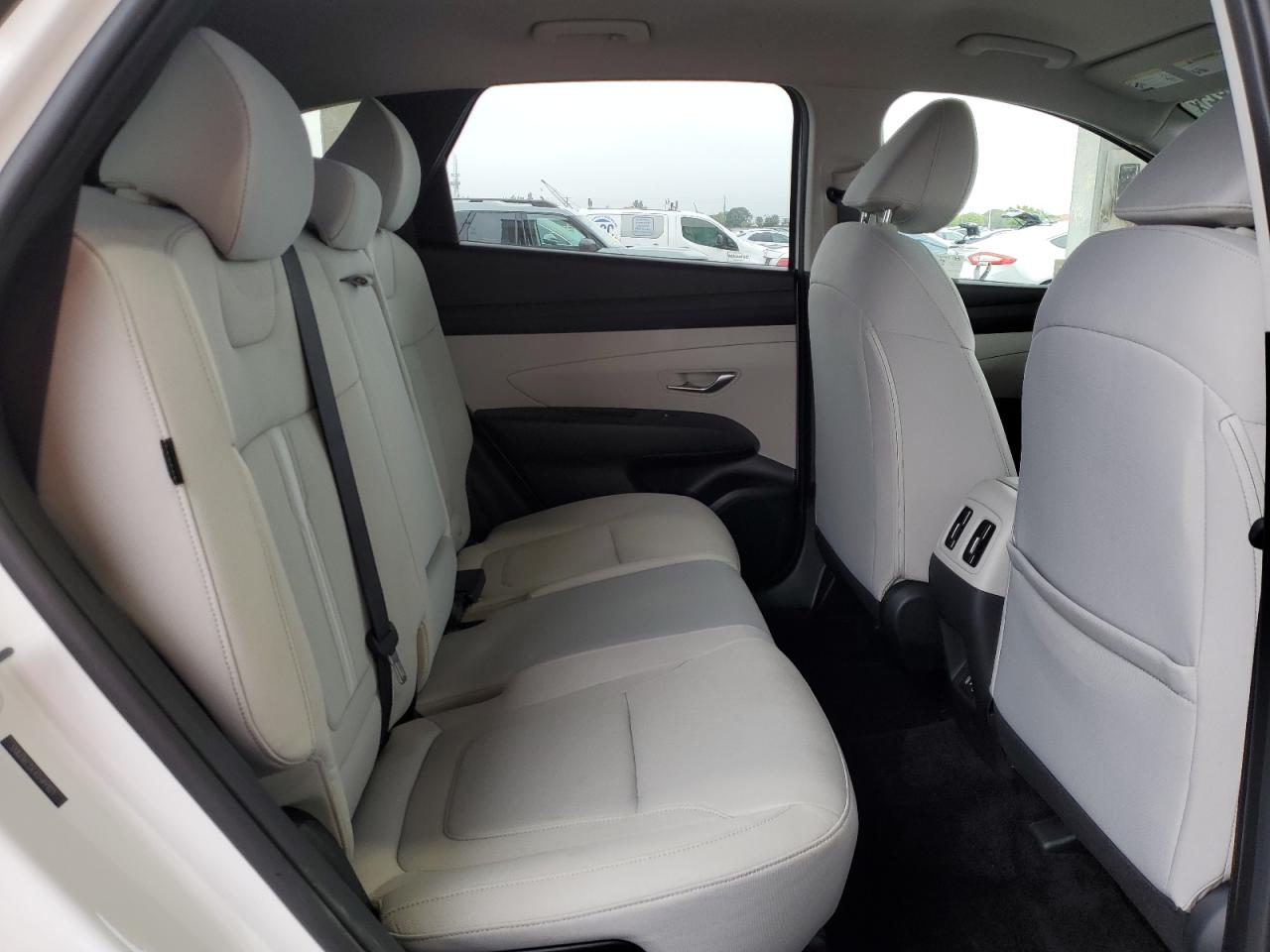 2025 HYUNDAI TUCSON - Image 11