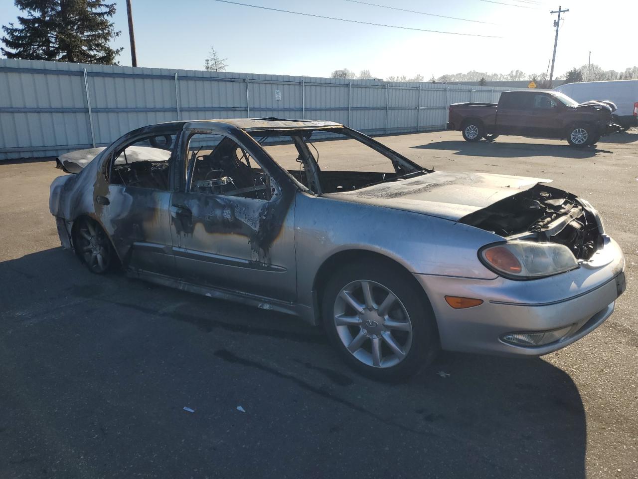 2002 INFINITI I35 - Image 4
