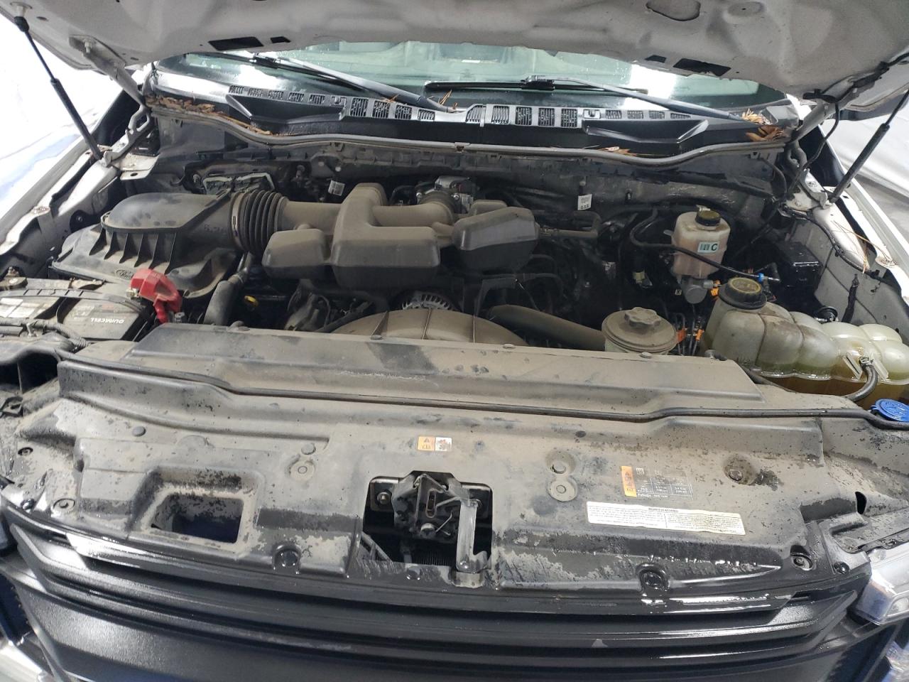 2019 FORD F250 WHITE - Image 11