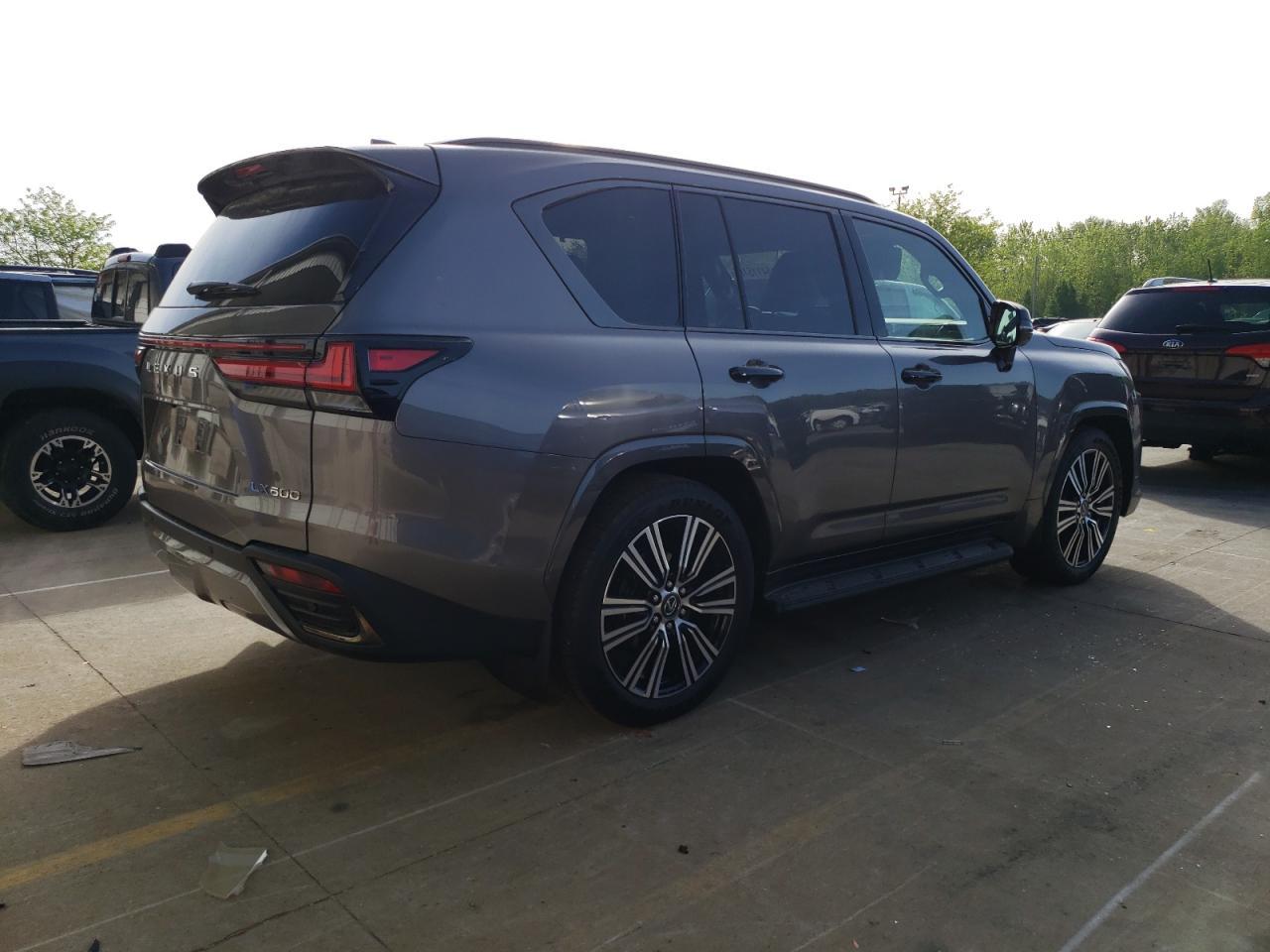 2025 Lexus LX - Image 4