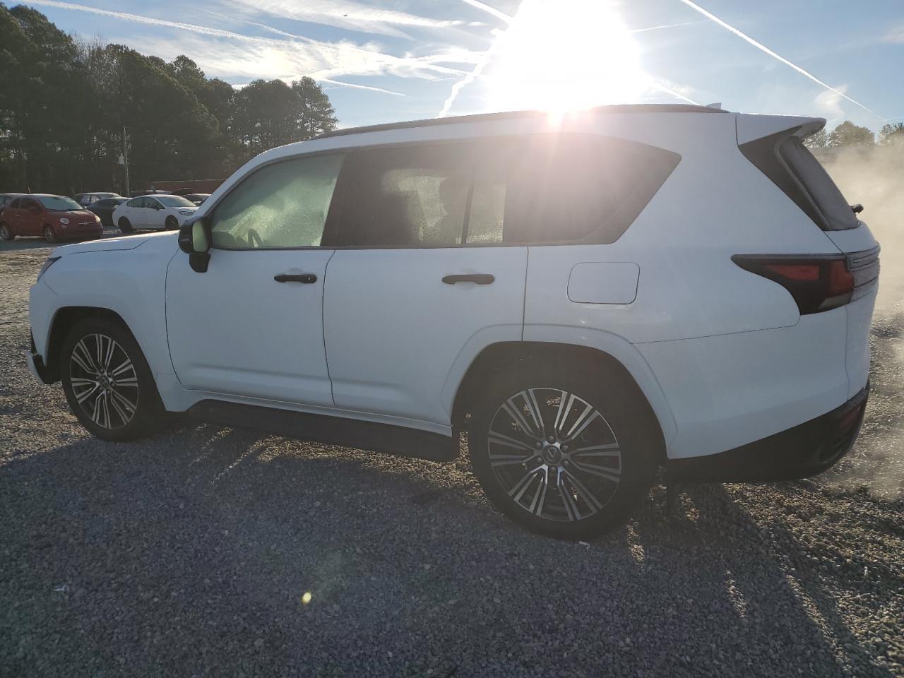 2025 Lexus LX - Image 3