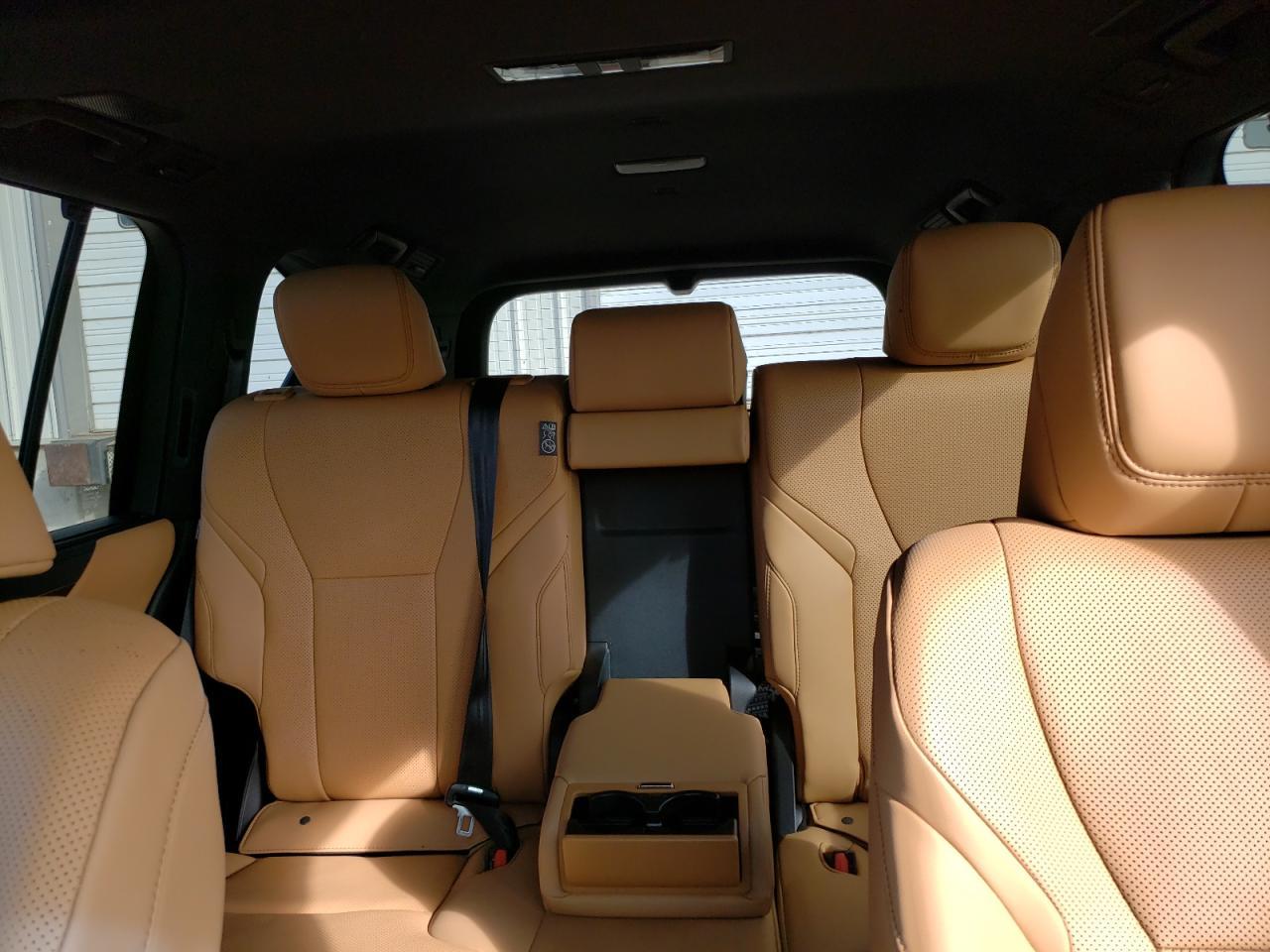 2025 Lexus LX600 - Image 6