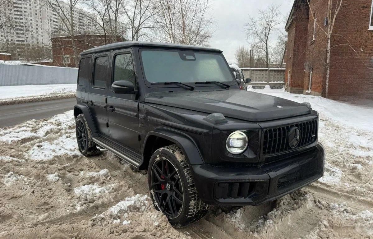 2025 Mercedes-Benz G63 AMG - Image 2