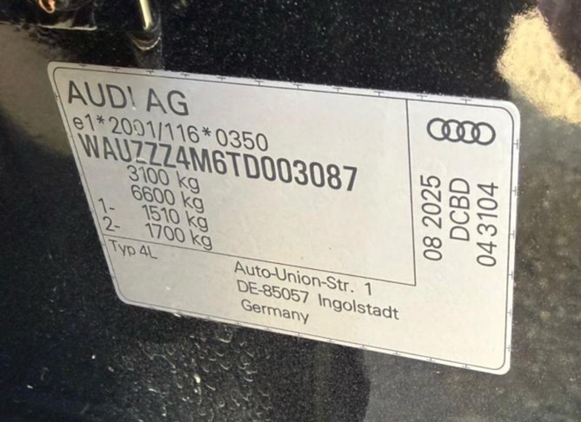 2025 Audi Q7 - Image 7