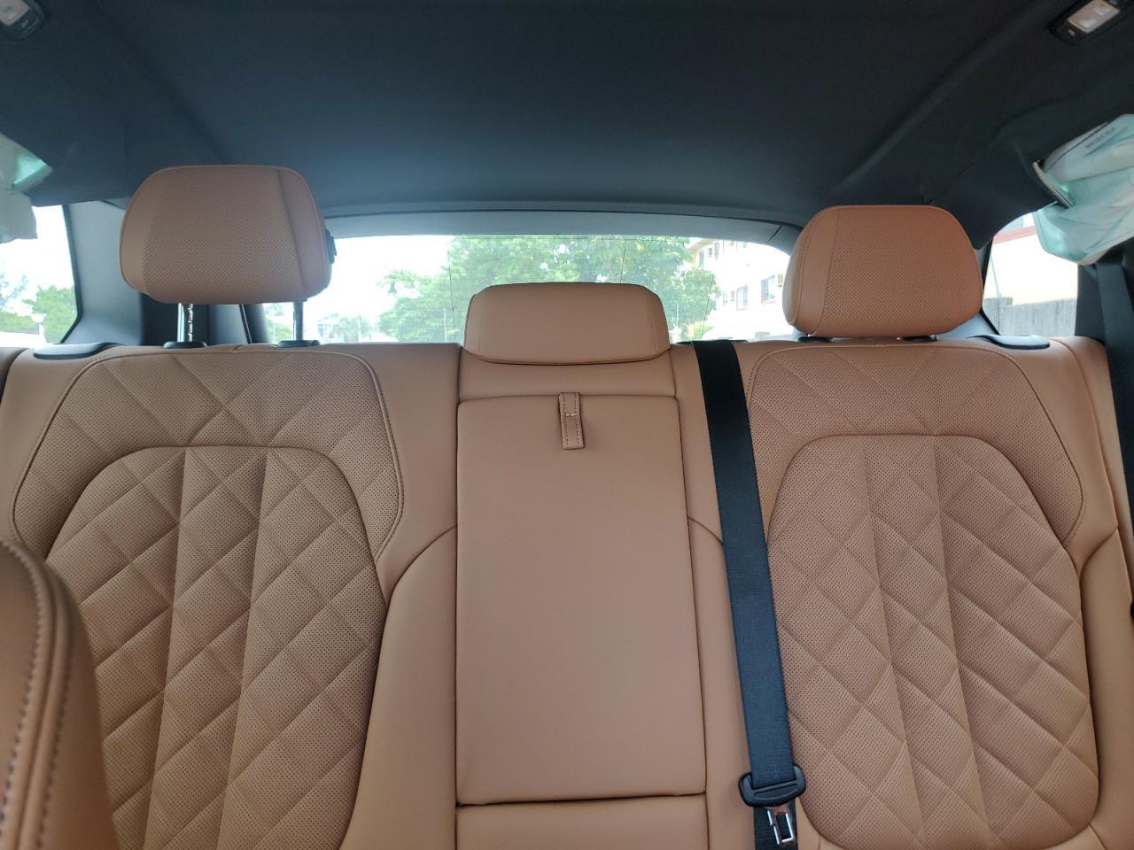 2025 BMW X5 xDrive40i - Image 7