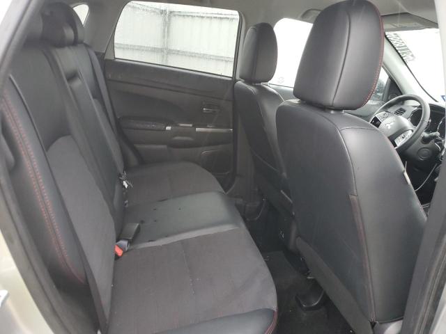 2023 Mitsubishi OUTLANDER - Image 11