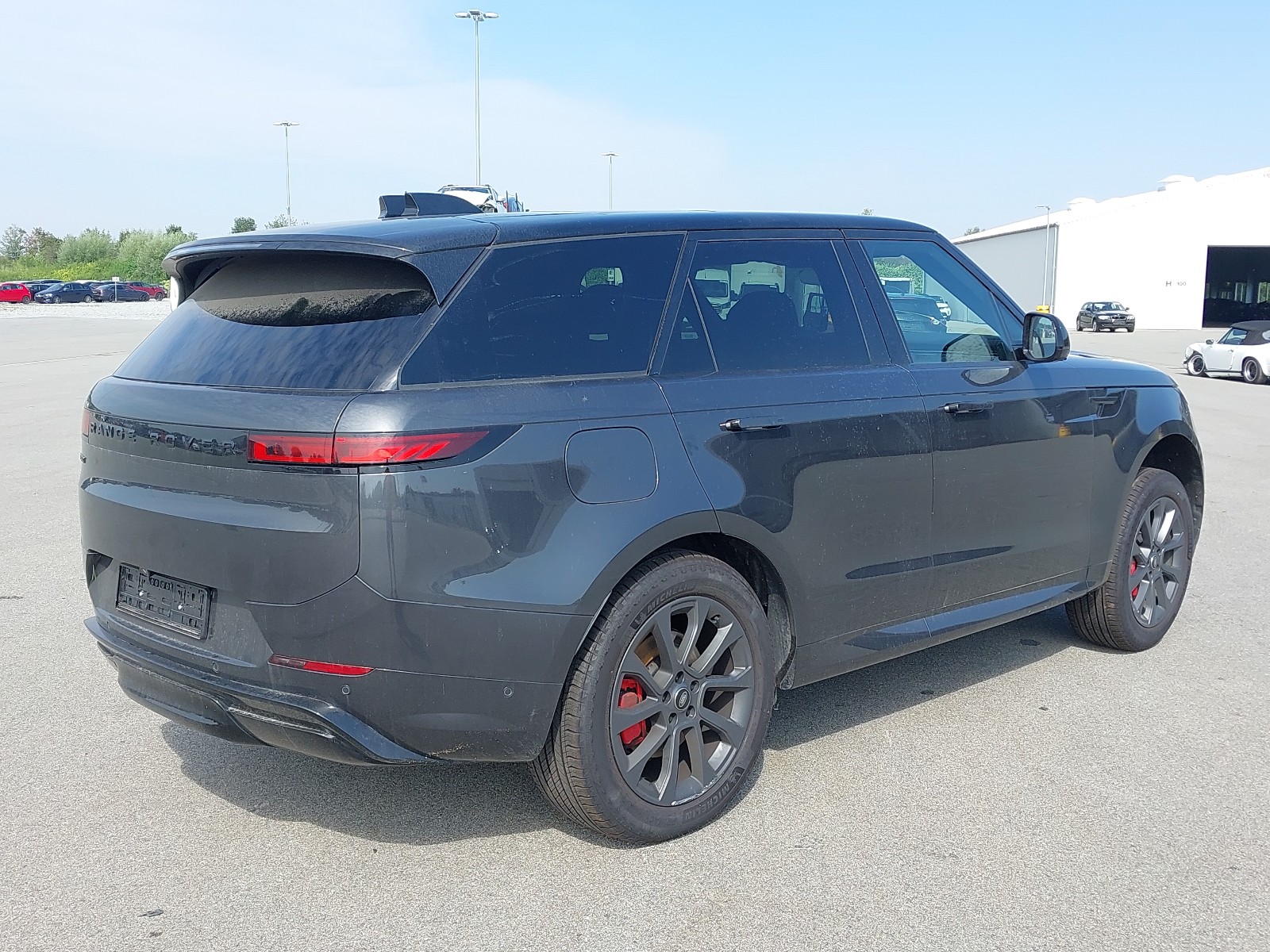 2024 Land Rover Range Rover Sport - Image 5
