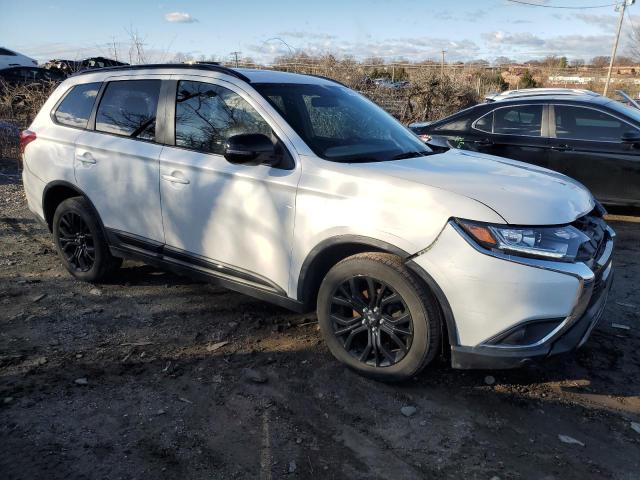 2019 Mitsubishi OUTLANDER - Image 4