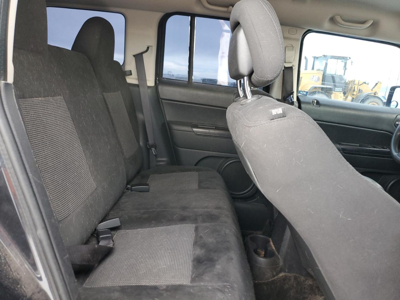 2014 Jeep Patriot - Image 11