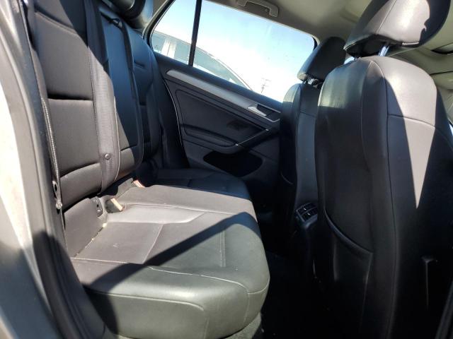 2015 Volkswagen Golf - Image 10