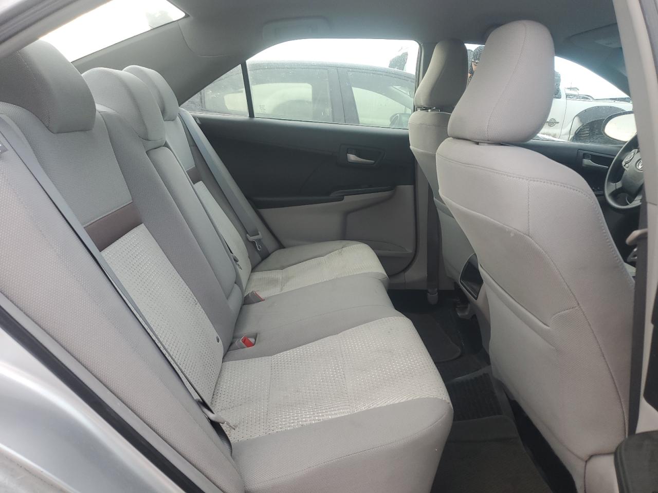 2012 TOYOTA CAMRY SILVER - Image 10