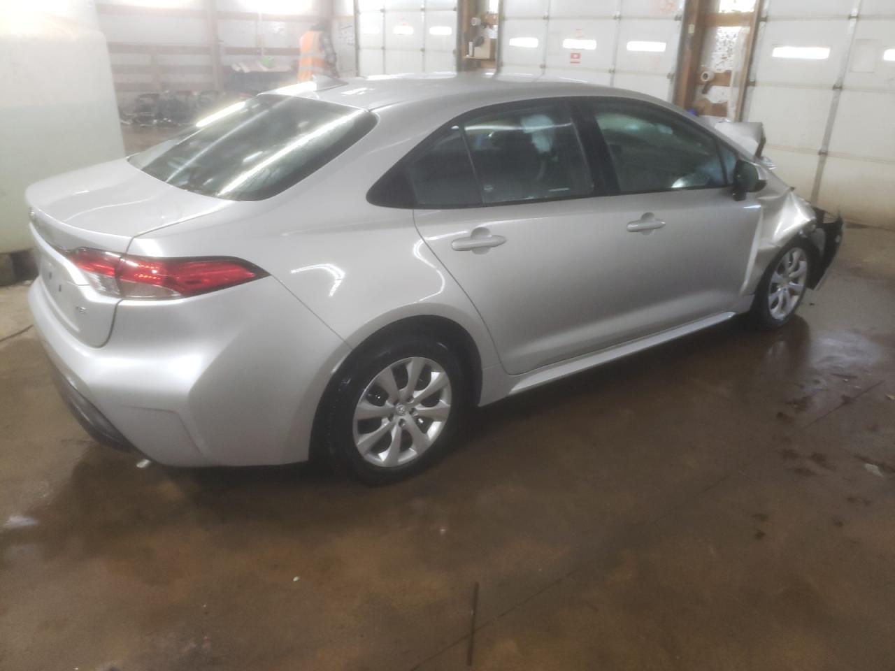 2024 TOYOTA COROLLA - Image 3