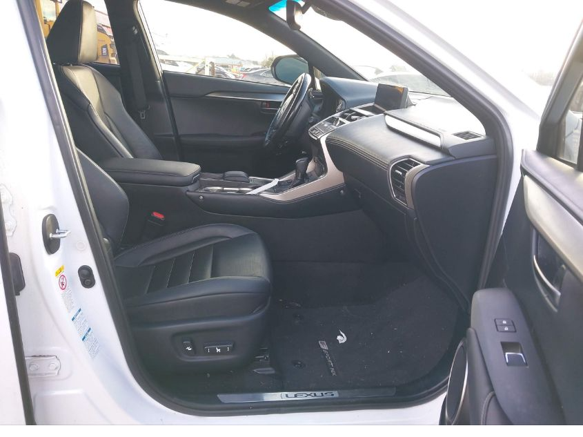 2021 Lexus NX300 - Image 5