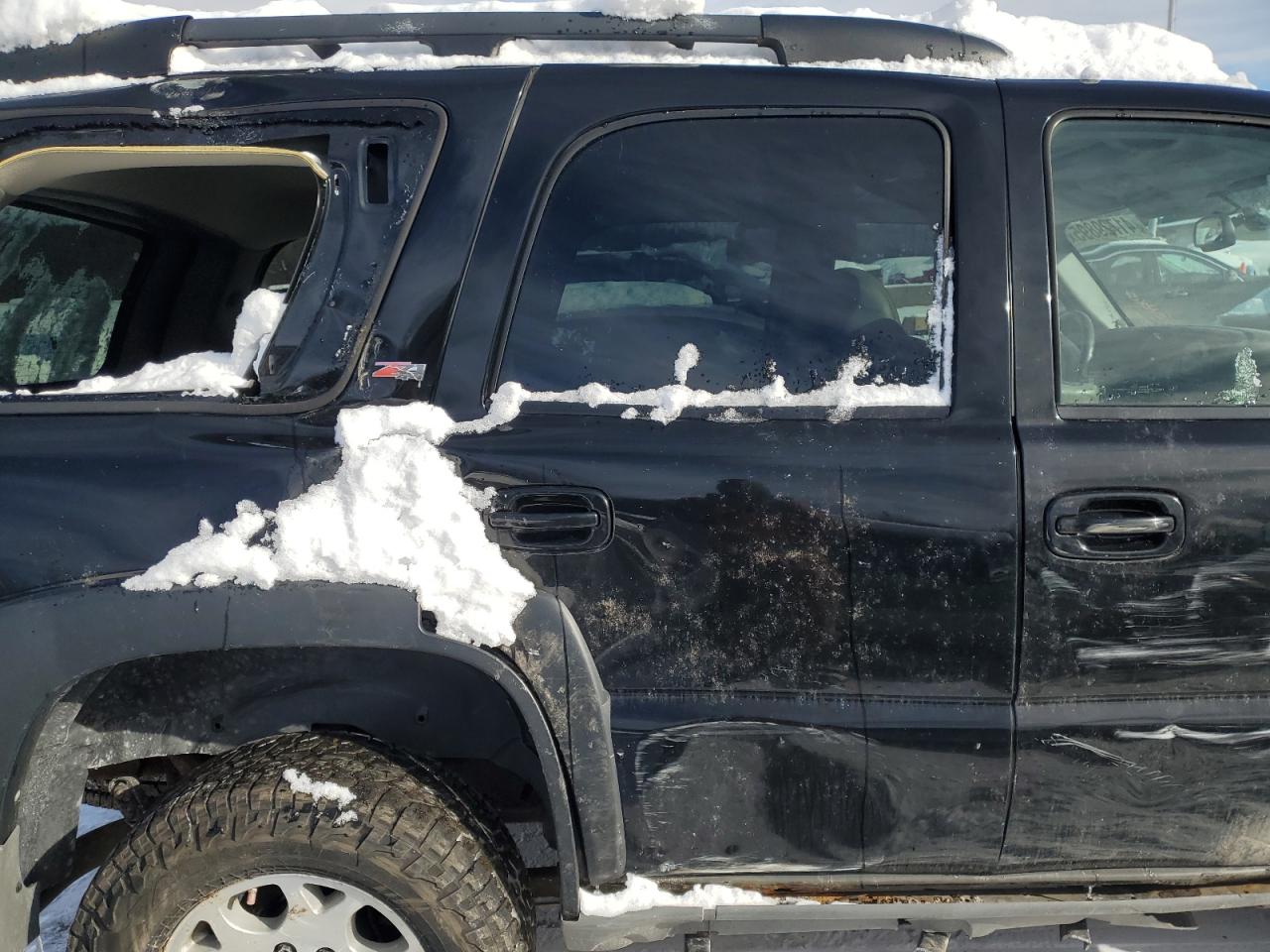 2005 CHEVROLET TAHOE - Image 11