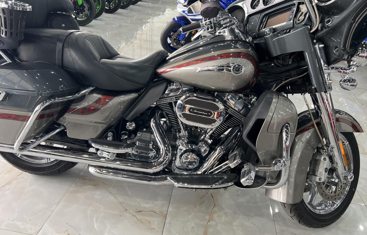 2016 HARLEY-DAVIDSON FLSE BLACK - Image 5