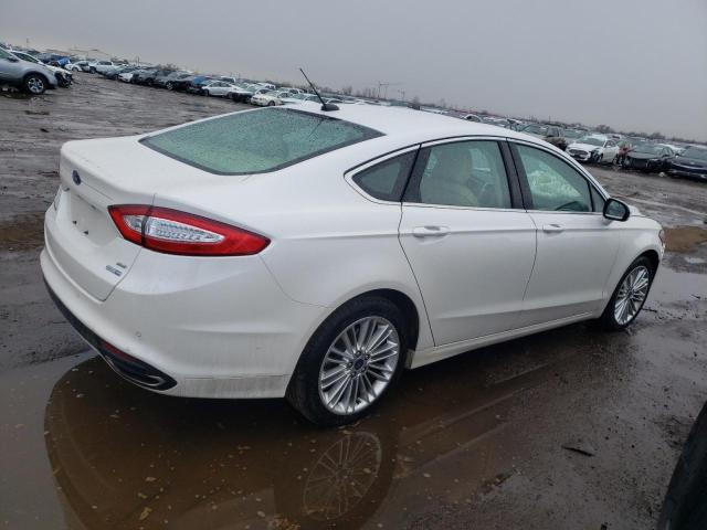 2016 Ford FUSION - Image 3