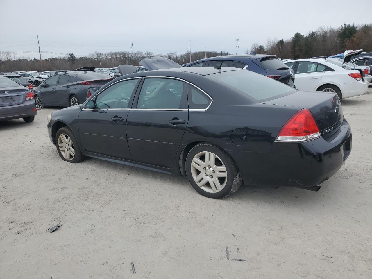 2013 CHEVROLET IMPALA BLACK - Image 2