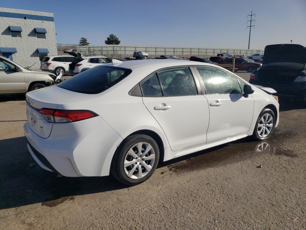 2022 TOYOTA COROLLA - Image 3