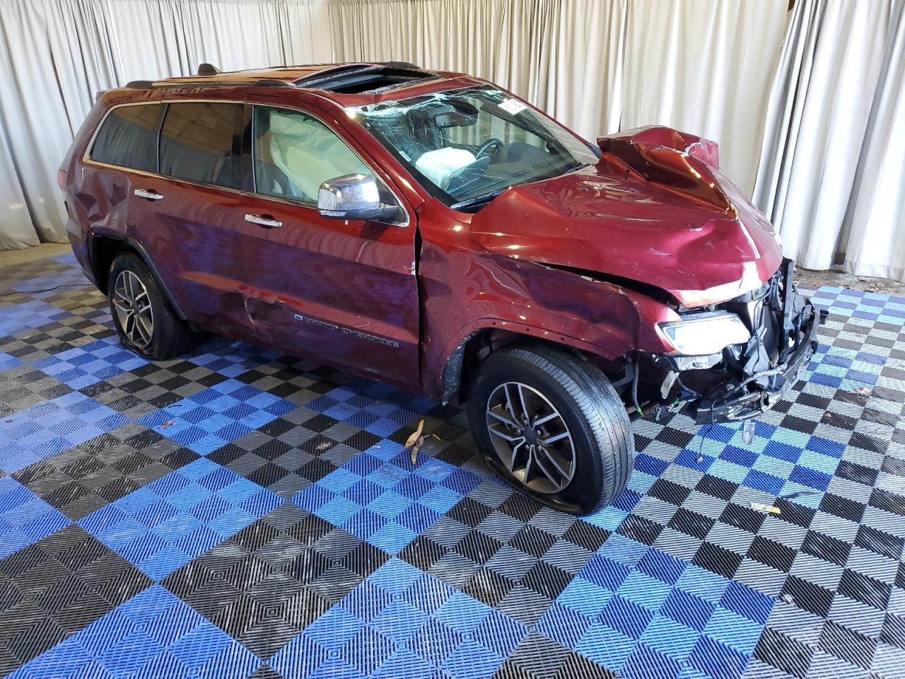 2022 Jeep Grand Cherokee - Image 4