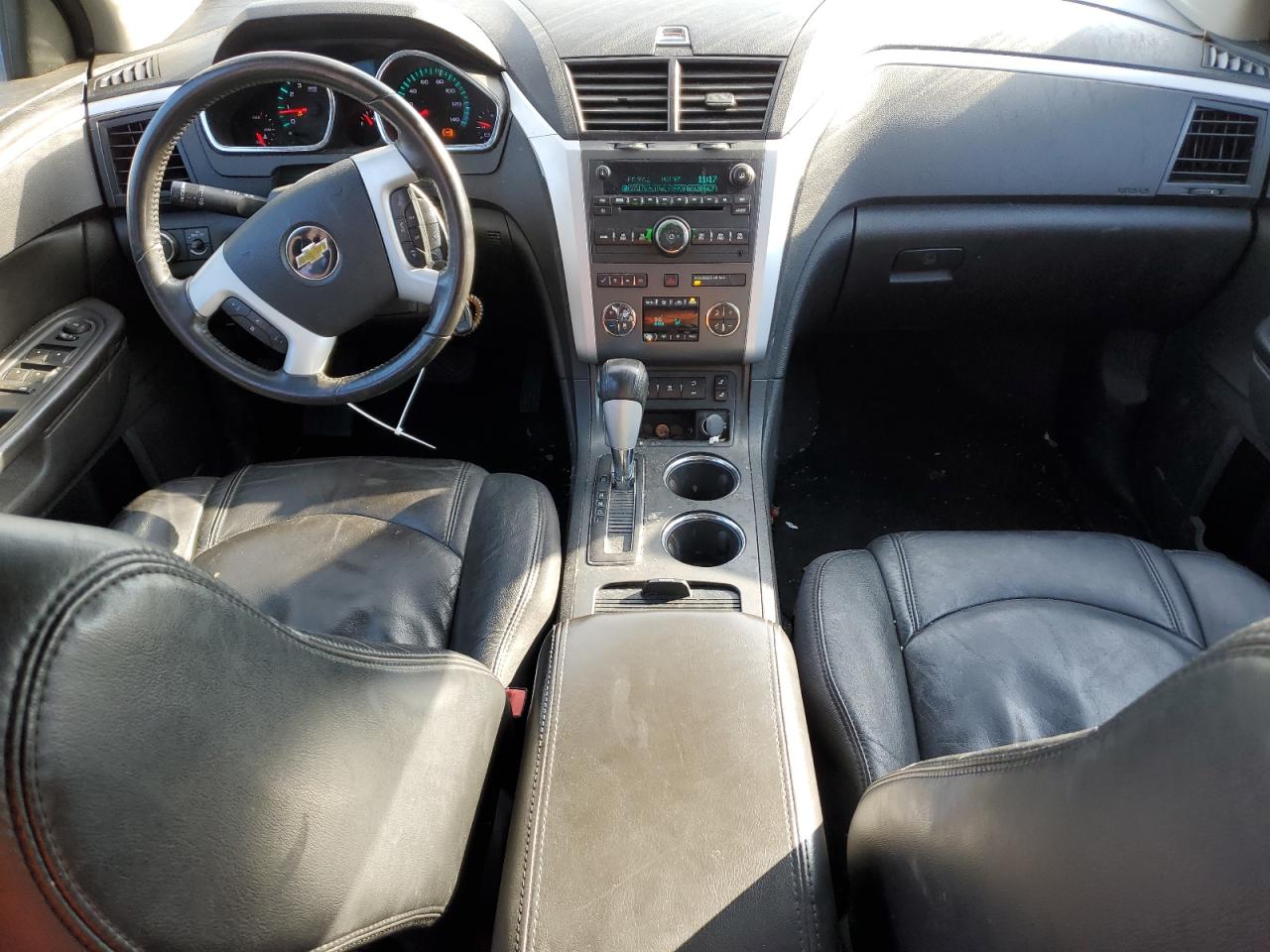 2011 CHEVROLET TRAVERSE - Image 8
