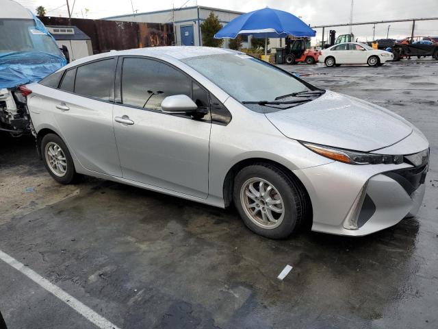 2018 Toyota PRIUS - Image 4