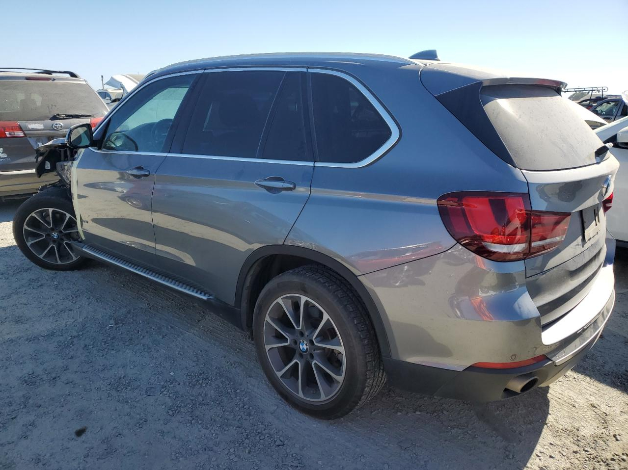 2014 BMW X5 - Image 2